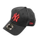 Șapcă New Era  9Forty Shadow Tech MLB New York Yankees Black/Red